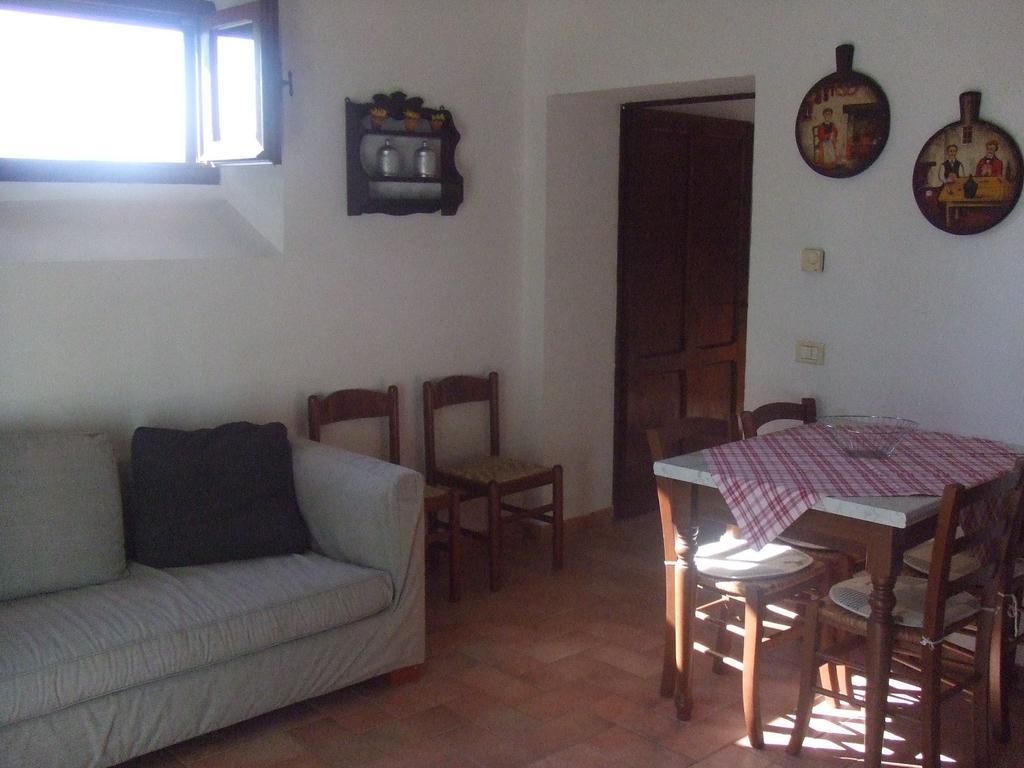 Appartamento La Palma San Gimignano Habitación foto